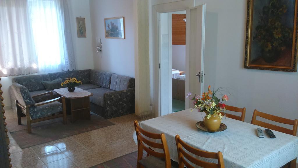 Fecske Home Zamardi Luaran gambar