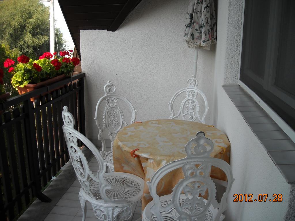 Fecske Home Zamardi Luaran gambar